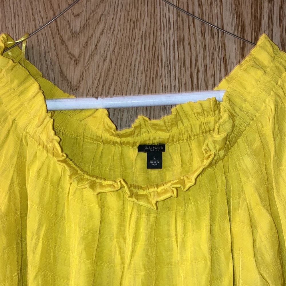 Ann Taylor Factory blouse 👚 - Picture 5 of 5